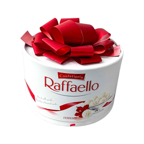 Подарок набор конфет «Торт Raffaello 200 гр.»